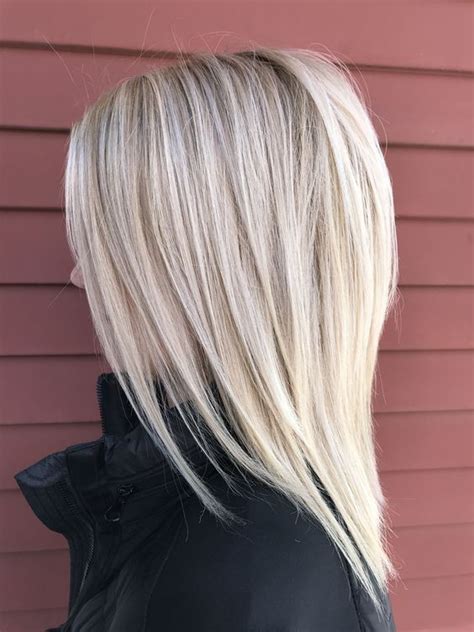 This article is going to give you an inside look at 70 different varieties of short textured hairstyles that are currently flourishing on the trend scene! 23+ Best Medium Layered Haircuts for Women 2019 Easy ...