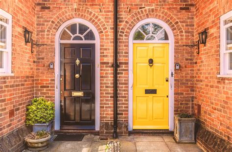 This Red Brick Victorian Building Looks Great With The Contrasting