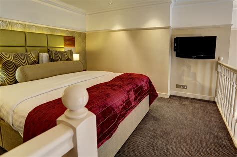 Busses stop outside the hotel and reach central london in 20 minutes. Best Western Mornington Hotel London Hyde Park | Hotels in ...