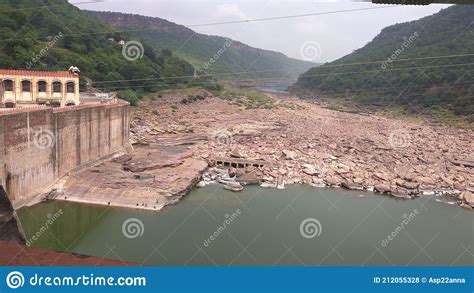 Jawahar Sagar DamÂ Is The Third Dam In The Series Of Chambal Valley On