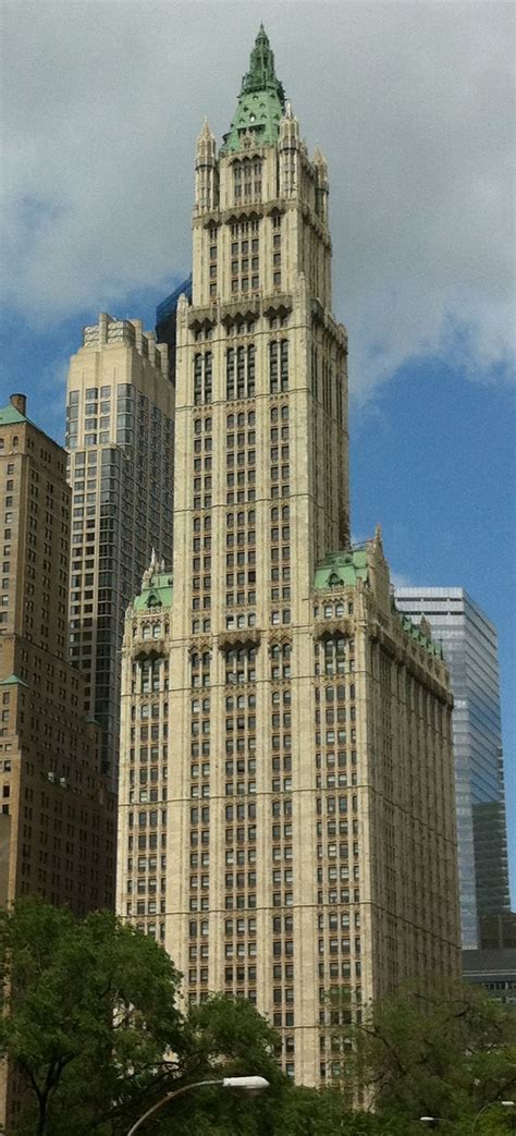 Woolworth Building Nyc The Cathedral Of Commerce Is A Neo Gothic