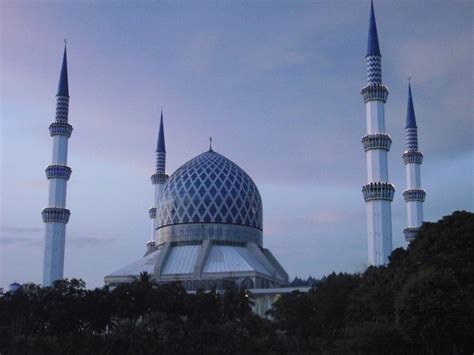 The best mosque in shah alam. Masjid Sultan Salahuddin Abdul Aziz Shah | Photo