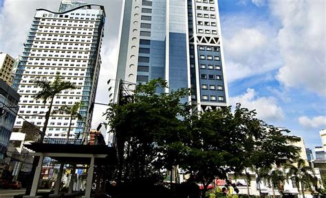 Berjaya Makati Hotel Secure Your Holiday Self Catering Or Bed And