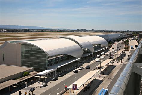 San Jose International Airport Rosendin Electric