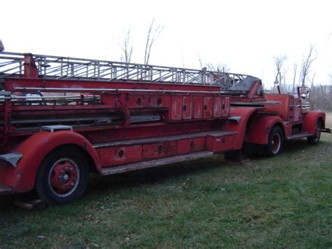 1950 Seagrave Open Ladder Firetruck