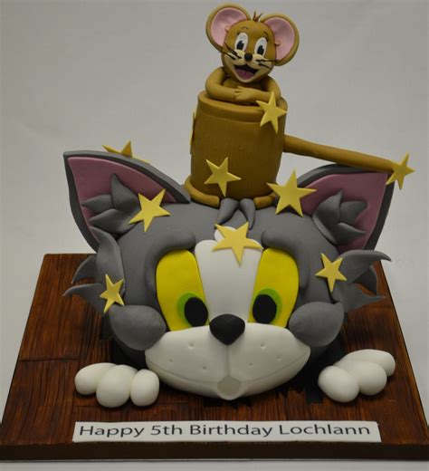 I have also made them a different way.whip some whipping cream and fold into the beaten egg whites and instead of hot milk.use hot water. tom and jerry cake. love this one www.cakeology.net | Tom ...