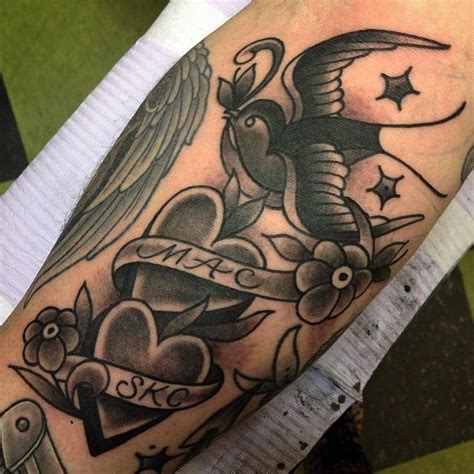 Amongst other designs this style of tattoo was popular with sailors and is an icon of prominent tattooist sailor jerry. Sparrow & Hearts by Jenny Boulger (traditional tattoo ...