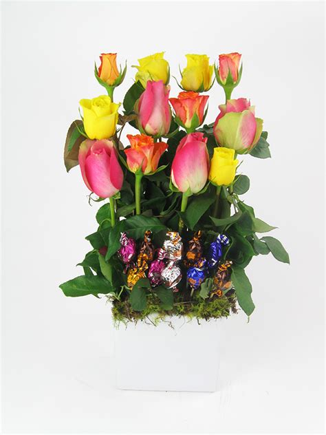 Sweet taste for your happiness! Combining Two Great Gifts - Flowers and Chocolates ...
