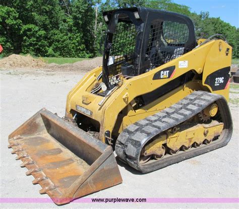 The cat®226b series 3 skid steer loader, with its radial lift design, delivers excellent digging performance with outstanding drawbar power. Cat 279c Skid Steer Weight