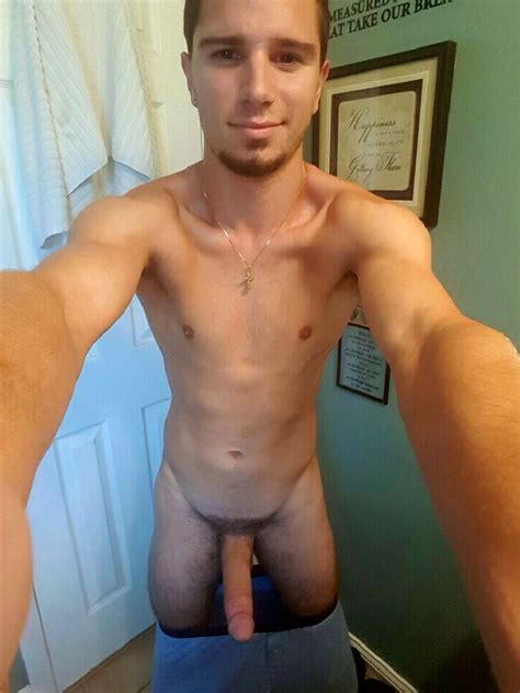 Sexy Men With Large Penis
