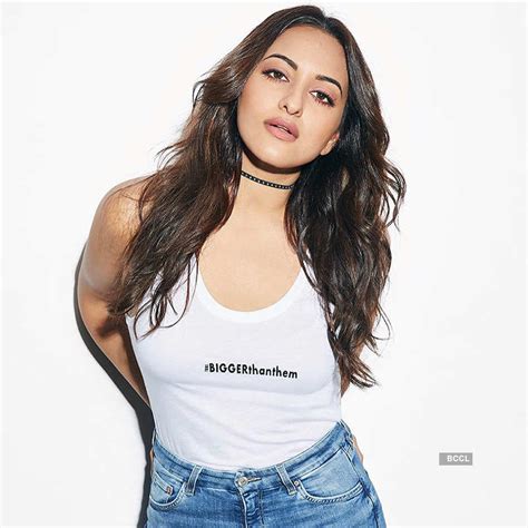Sonakshi Sinha Gets Brutally Trolled For Her New Photoshoot Amid Jnu Protests The Etimes