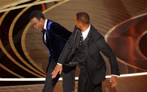 will smith apologises to chris rock for slapping him 2022
