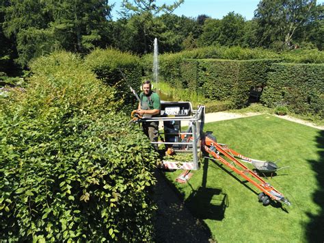 So bietet der förderkreis zusammen mit dem förderverein apothekergarten allgemeine führungen durch den botanischen garten und spezielle durch den. Zurück zu historischen Konturen - Gütersloh