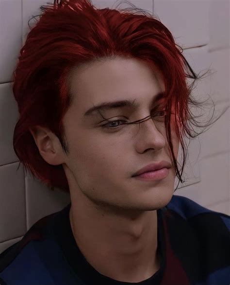 Pin By Paola On Ref In 2023 Red Hair Men Black Red Hair Dyed Red Hair