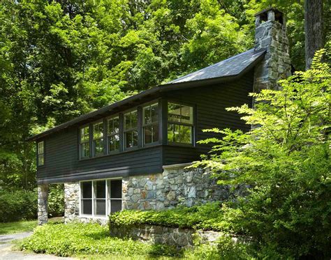 Check spelling or type a new query. A 1960s Upstate Log Cabin Transformed into an One-Room ...