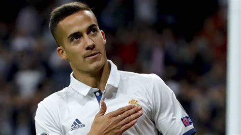 Real Madrid Official Lucas Vázquez Renews Contract Until 2021