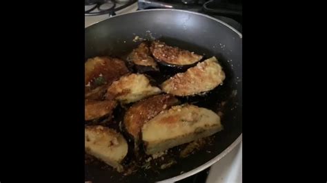 Eggplant parmesan is one of those great italian comfort foods—a layered casserole much like lasagna but with slices of globe eggplant taking the place of pasta. Keto Eggplant Parmesan by Susilee Dean - YouTube