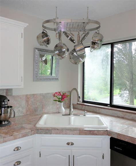 Trend Home 2021 Kitchen Design Layout With Corner Sink Corner