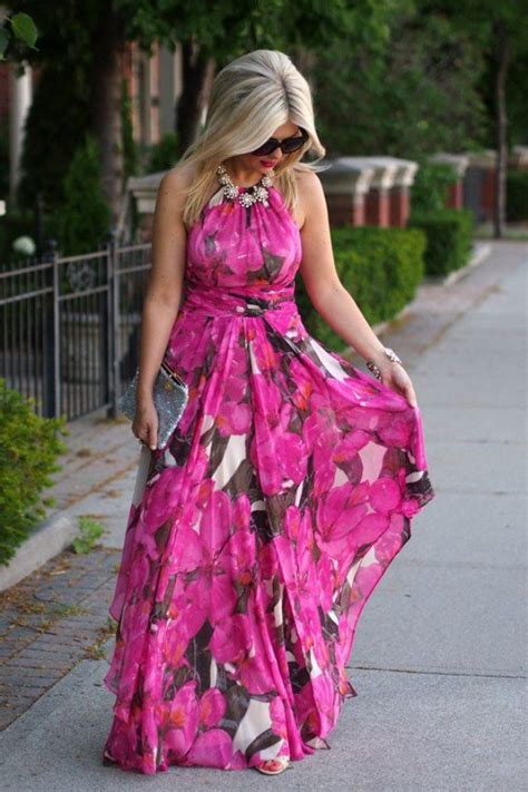 Where to find cute red dresses for weddings, for wedding guest dresses or bridesmaids, and mothers. 50 Stylish Wedding Guest Dresses That Are Sure To Impress ...
