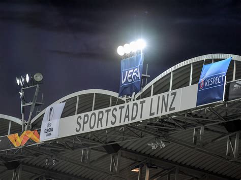 We did not find results for: Jetzt LIVE - Europa-League-Quali: LASK gegen Dunajska ...