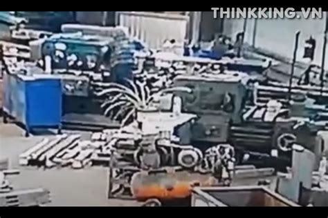 Watch Full Lathe Machine Incident Original Video A Viral Video That