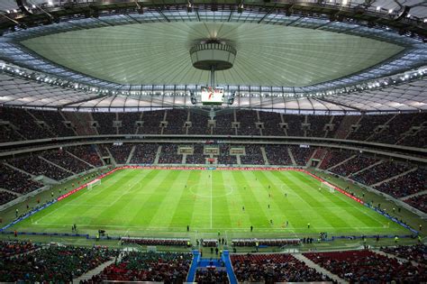 Das estadio olimpico de sevilla war eigentlich nicht als austragungsort der euro 2020 drei spiele der gruppe e und ein achtelfinale der em werden in dem stadion ausgetragen. Com brasileiro defendendo título, KSW anuncia evento em ...