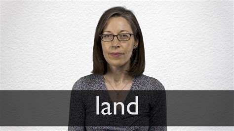 How To Pronounce Land In British English Youtube