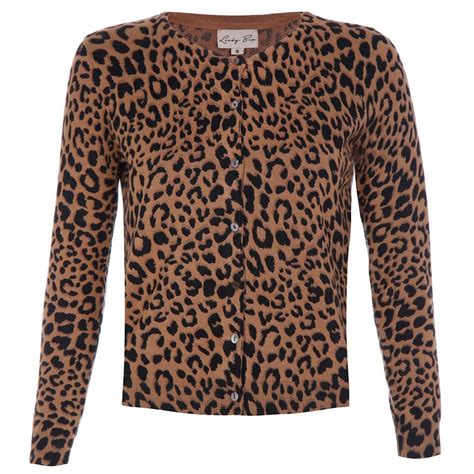 How To Wear Your Leopard Print Cardigan