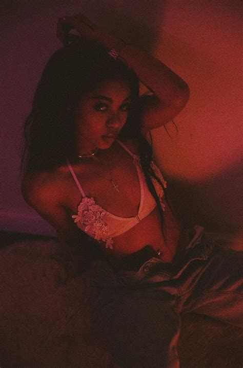 Discover (and save!) your own pins on pinterest Wolftyla. | Gangsta girl, Photoshoot, Red aesthetic