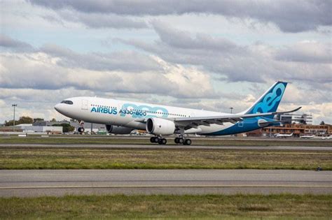 Airbus Secures 4 Orders For The Rare A330 800neo