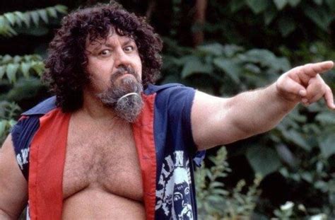 10 Things Fans Should Know About Captain Lou Albano