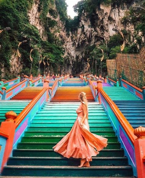 Kandappa consecrated a vel in batu caves. Outsider on Instagram: "The 100-year-old Batu Caves Temple ...