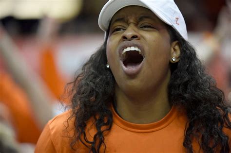 ‘Being a Syracuse fan is exhausting’: Fans, media react to Syracuse’s