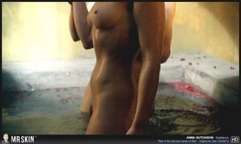 tv nudity report californication spartacus girls [pics]