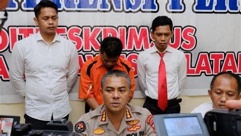 #2 penagihan tidak hanya kepada peminjam. Penipu Modus Pinjaman Online Ditangkap di Makassar, Pelaku ...