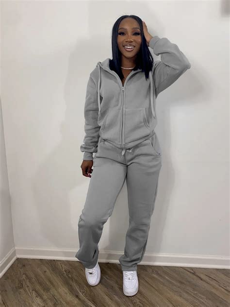 2023 Two Piece Women Sweatpants And Hoodie Set Gray Red Black Blue