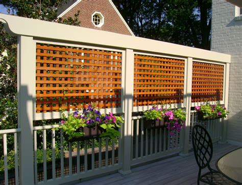 Deck With Planters And Lattice Privacy Screens Exterior Pinterest