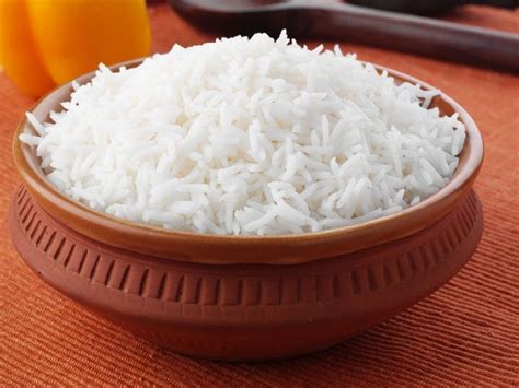 Beras basmati adalah sejenis beras aromatik yang berasal dari india, dan merupakan salah satu jenis beras yang paling mahal di dunia. Cara Masak Nasi Putih, Beras Basmathi & Beras Perang Yang ...