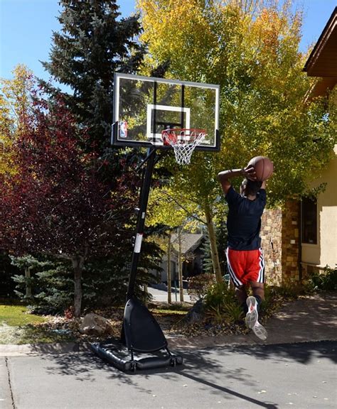 The 7 Best Basketball Hoop For Driveway In 2022