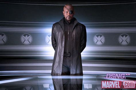 Dsngs Sci Fi Megaverse New Pictures From The Set Of The Avengers 2012