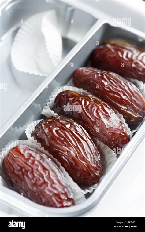 Food Packaging Dates Hi Res Stock Photography And Images Alamy