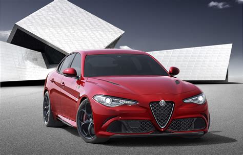 Alfa Romeos Giulia Sedan Is Finally Going Into Production