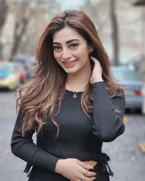 Nawal Saeed Looks Stunning In New Pictures