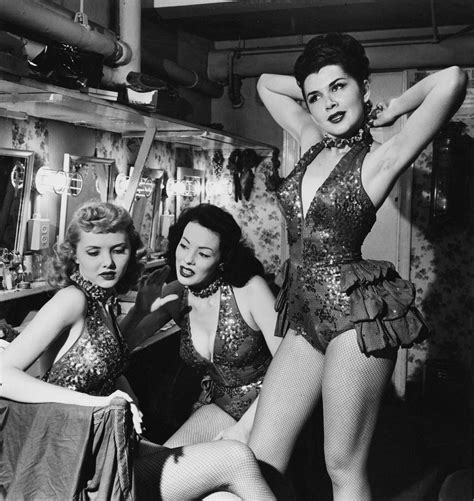The Provocative Theatrics Of Burlesque Vintage Burlesque Ziegfeld Girls Showgirls