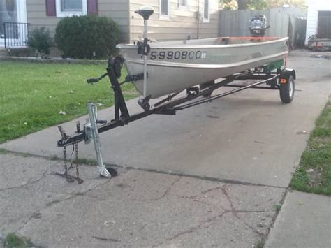 14 Ft Aluminum Boat Trailer Quarter Fishing Boat With Cabin Cost 30