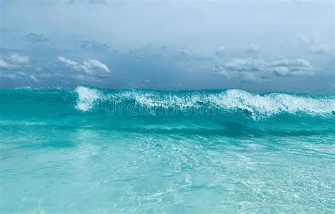 Turquoise Water And Big Waves In Seychelles La Digue Beach Travel