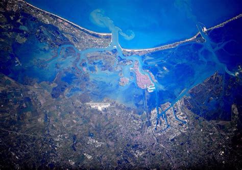 Venice From The Iss Samantha Christoforetti Samantha Pictures Of