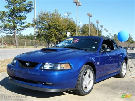 2004 Sonic Blue Metallic Ford Mustang Gt Convertible 25196038