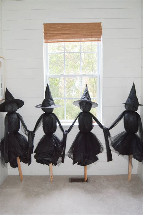 Make Your Own Outdoor Witches Halloween Outside Halloween Diy