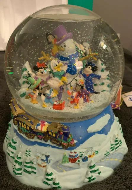 Disney Snow Globe Mickey Mouse Frosty The Snowman Music And Battery